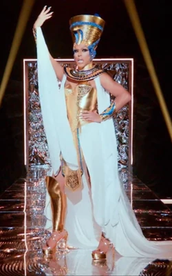 JessicaWildFamousThenLook