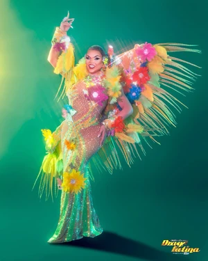 AdrianaFuentesEpisode5Look