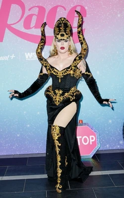 MorganaCosmicaPremiereLook