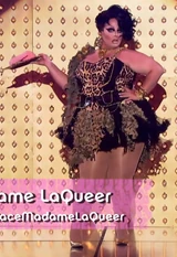 Look de 'Apocalyptic Couture'