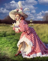 Look no emitido de 'English Country Garden Realness'