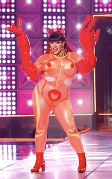 SalinaEsTittiesGlovesLook