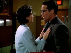 Lois meeting Alternate Clark