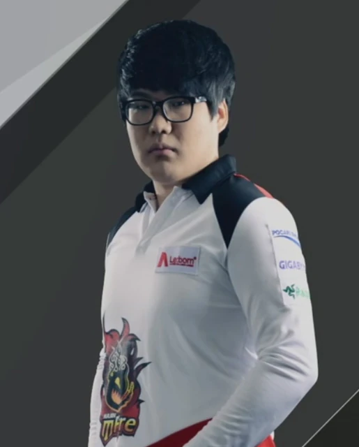 Tank 선수 사진