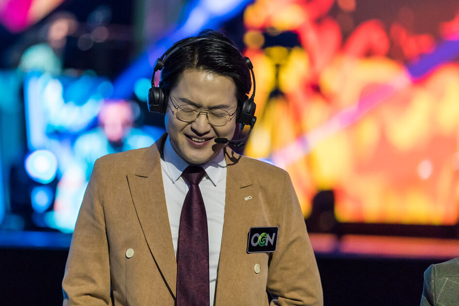 Caster Jun Leaguepedia League of Legends Esports Wiki