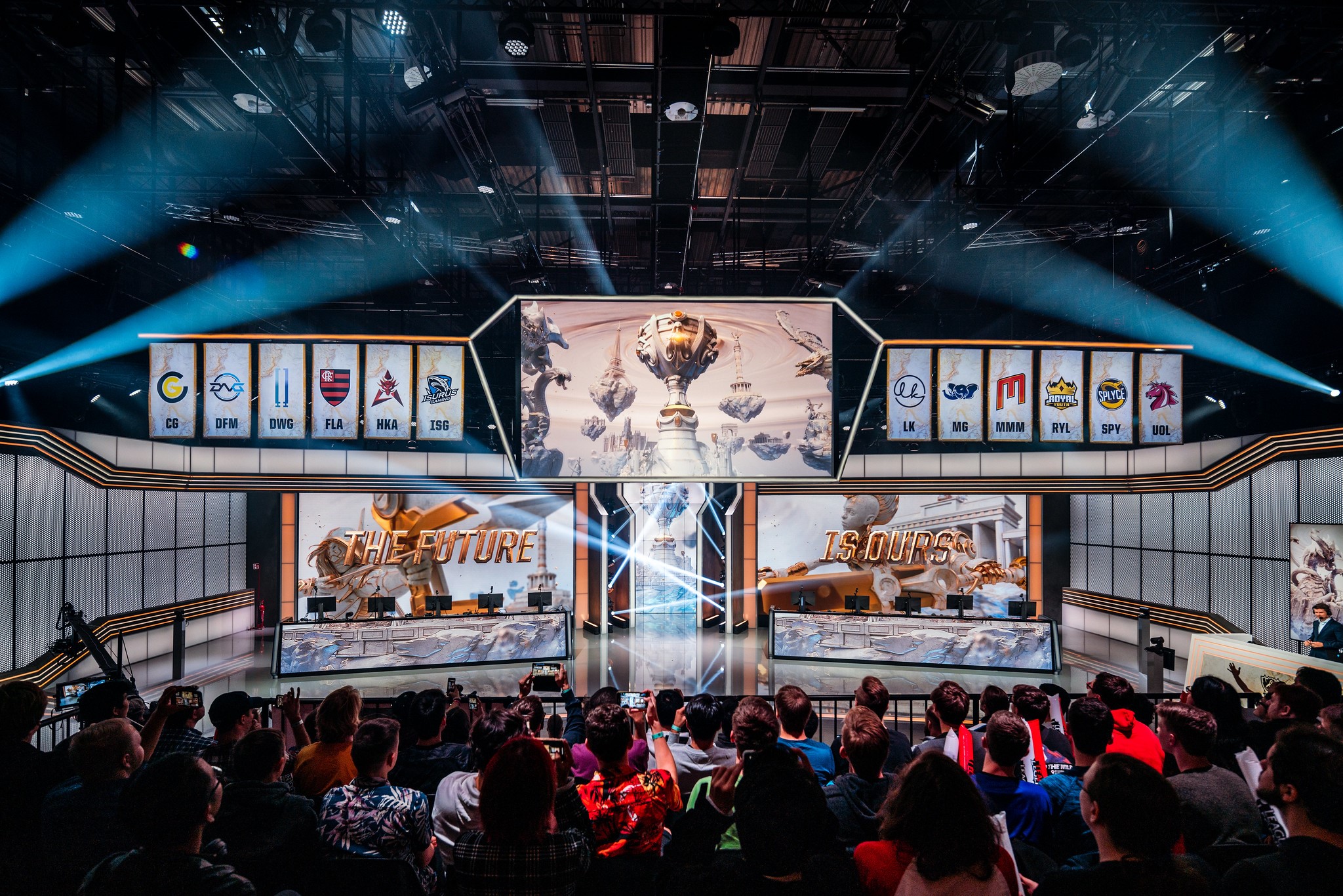 2019–2021 World Championship Host Regions – League of Legends