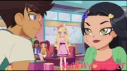 Iris is jealous of Missy talking to Nathaniel