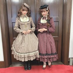 Vintage on sale lolita dresses