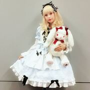 Alice.jpg
