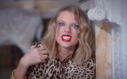 La-et-ms-taylor-swift-blank-space-video-20141110-e1424980964427