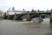 Southwark.bridge.mercedes