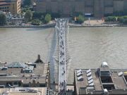 Millenium Bridge 01