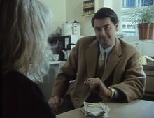 London's Burning S1 E1 Sharky.jpg