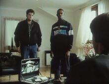 London's Burning S1 E1 Robbers 2