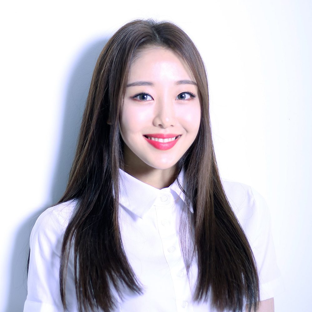 Loona  'Yves' Single Album – www.