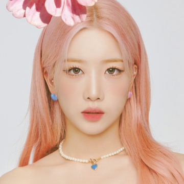 Loona 今月の少女 이달의 소녀 Kim Lip No.8 Kim Lip | LOOΠΔ Wiki | Fandom