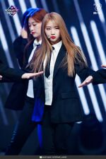 200305 MCountdown Naver Sorry Sorry YeoJin 2