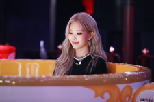 Kim Lip Not Friends Naver MV BTS 1