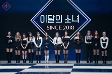 220404 LOONA Queendom 2 BTS 1.png (1.32 MB) 22.04.04