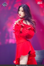 191031 Mcountdown Naver Full Moon HeeJin 3