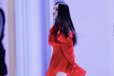 LOONA Butterfly BTS 35
