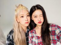 21.08.25 (With Kim Lip)