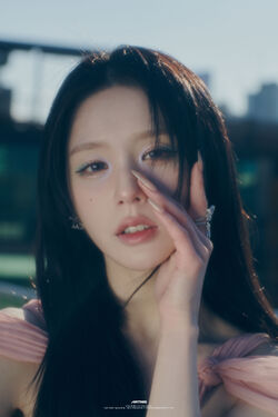 HeeJin: Gallery | LOOΠΔ Wiki | Fandom