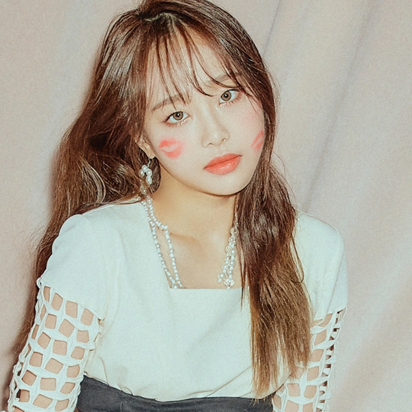 Chuu | LOOΠΔ Wiki | Fandom