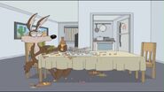 Seth-MacFarlane-s-Cavalcade-of-Cartoon-Comedy-Die-Sweet-Roadrunner-Die-seth-macfarlane-23606775-1360-768