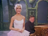 Season 2 Episode 5 Goldie Hawn as the Swan Princess says, "I tawt I taw a puddy tat!"