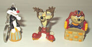 6 X LOONEY TUNES MINI FIGURINE COLLECTION CAKE TOPPERS TAZ BUGS DAFFY SYLVESTER (x2)
