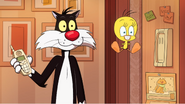 Sylvester in King Tweety