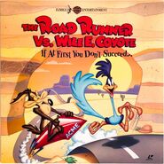 ROAD RUNNER VS WILE E COYOTE