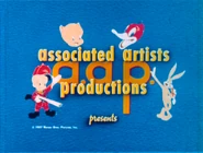 Better quality logo.