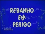 Title card translated in Portuguese