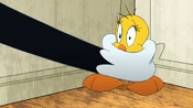 Tweety gets grabbed by Sylvester.