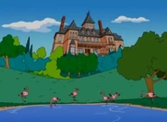 Woosterfieldmanoratras.png (542 kB) Casa desde el lago