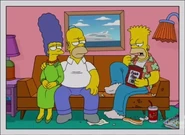 Los Simpson 23 años después. Marge tiene 57 y Homer tiene 59, Bart tiene 33 y con una barba similar a la de su padre Homer. Marge y Homer estan cansados de Bart
