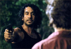 6x11-g9-4-Sayid-Desmond