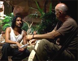 1x08-g6-3-Sayid-Locke