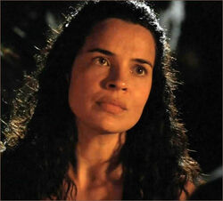 6x09-g2-4-Ilana.jpg