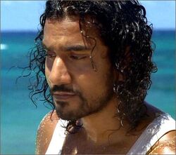 1x06-g4-3-Sayid.jpg