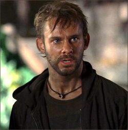 1x07-g7-2-Charlie.jpg