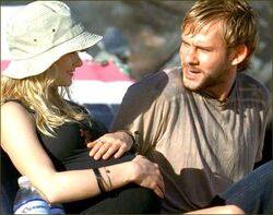 1x08-g3-2-Charlie-Claire.jpg