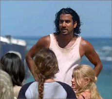 1x03-g3-2-Sayid.jpg