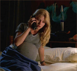 1x10-fb4-5-Claire.jpg