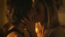 Lauren and Morrigan (406)-1 kiss