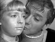 Glitter9b.jpg (84 KB)