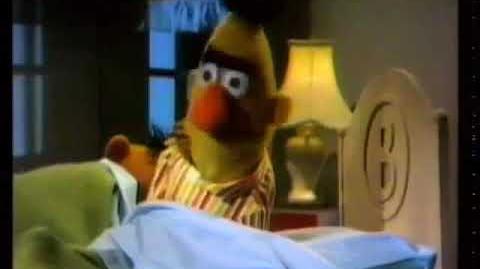 Svenska Sesam Ernie och Bert tänker på former under midnatt (Ofullständig)