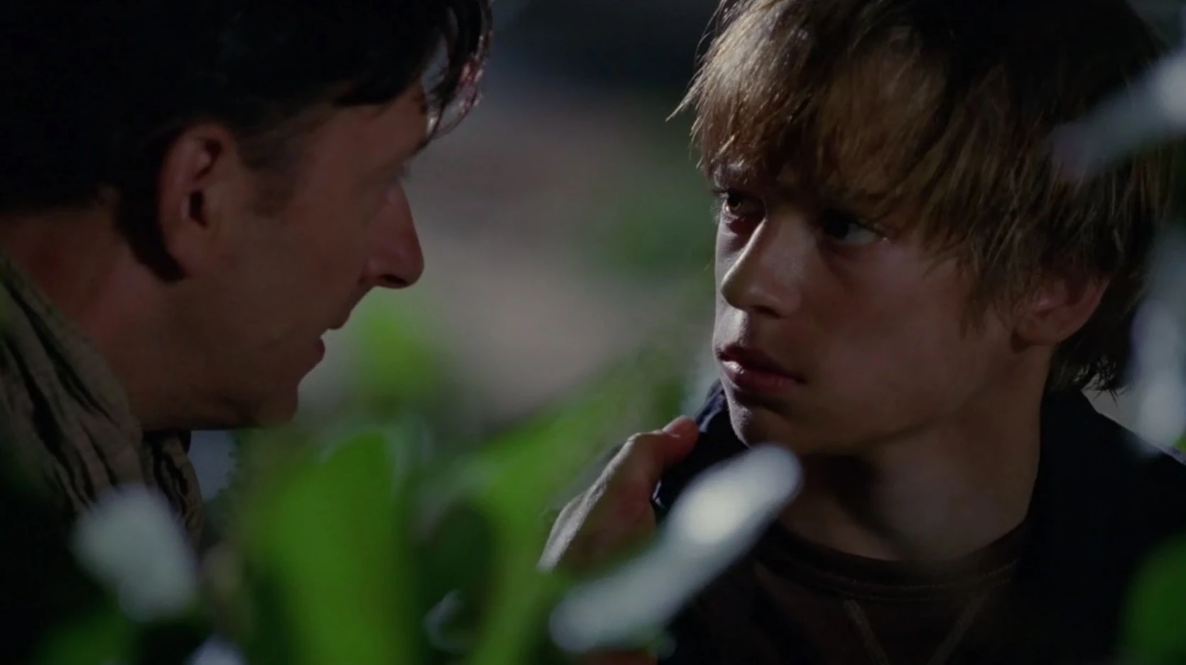 Кто такой итан в остаться в живых